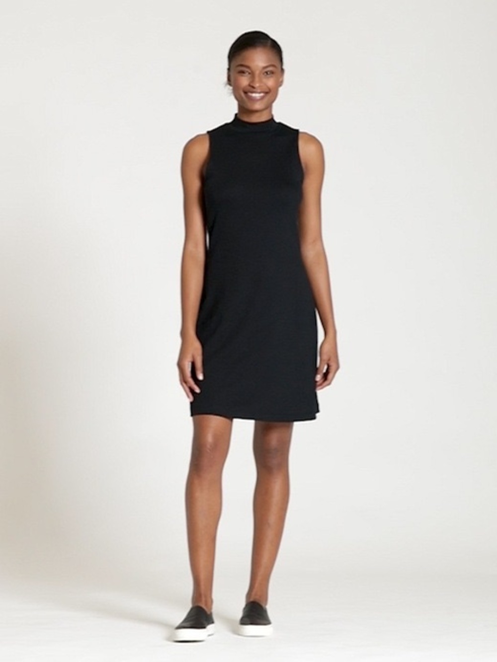 GAP Black Sleeveless Mock Neck Mini Dress